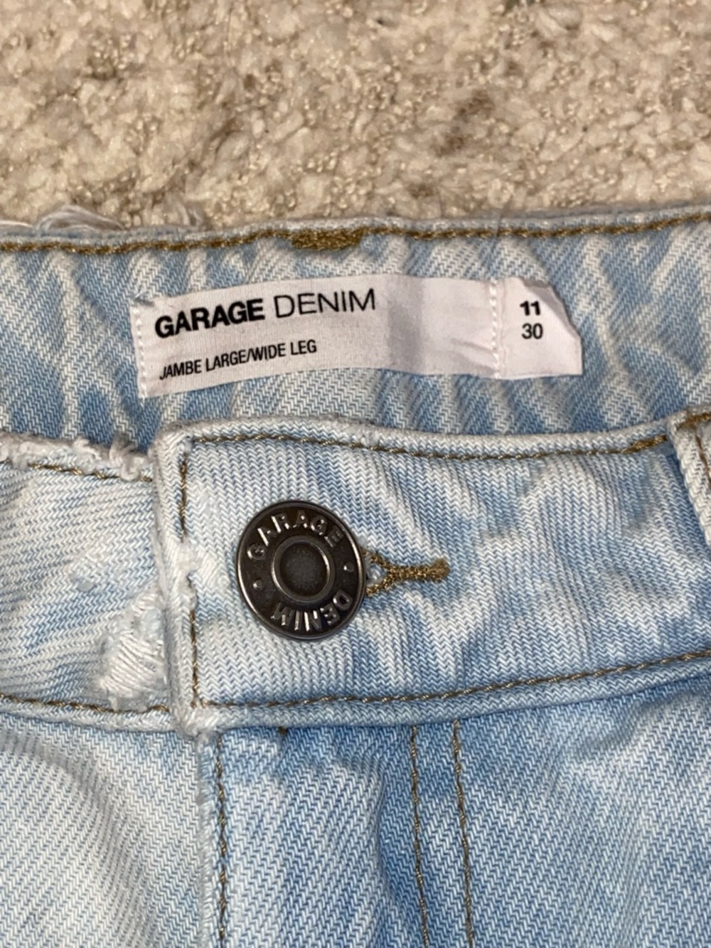 Garage Wide Leg Distressed Jeans in Light Wash Brileigh Blue 32" Waist - Picture 6 of 13